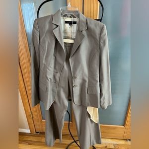 Anne Klein woman business suit
